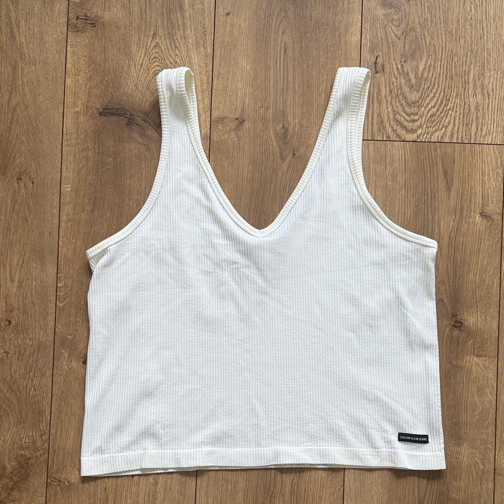 Calvin Klein Jeans White Ribbed cropped Tank Top